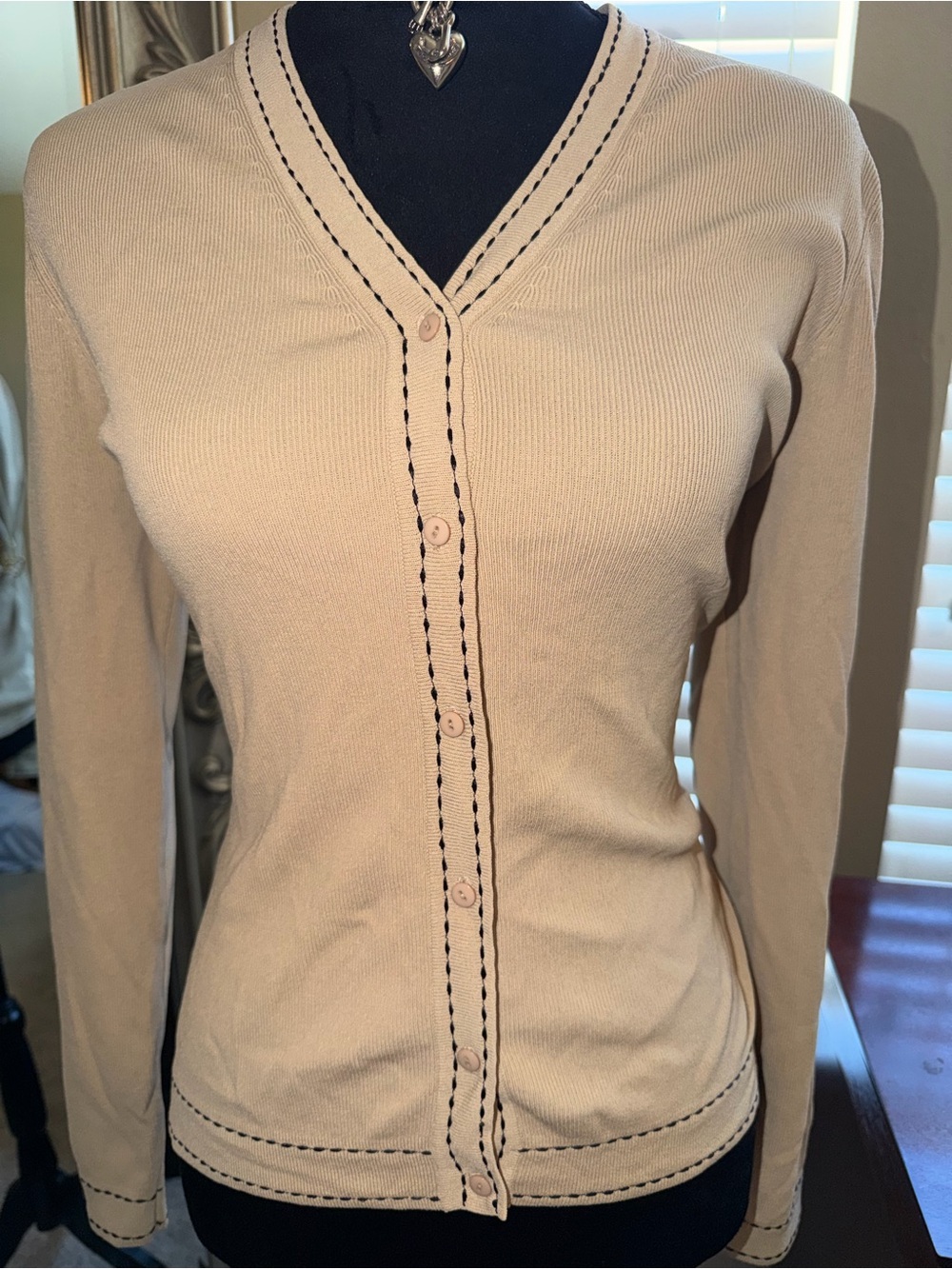 Max Studio Cream Button-Front V-Neck Cardigan with Contrast Stitch